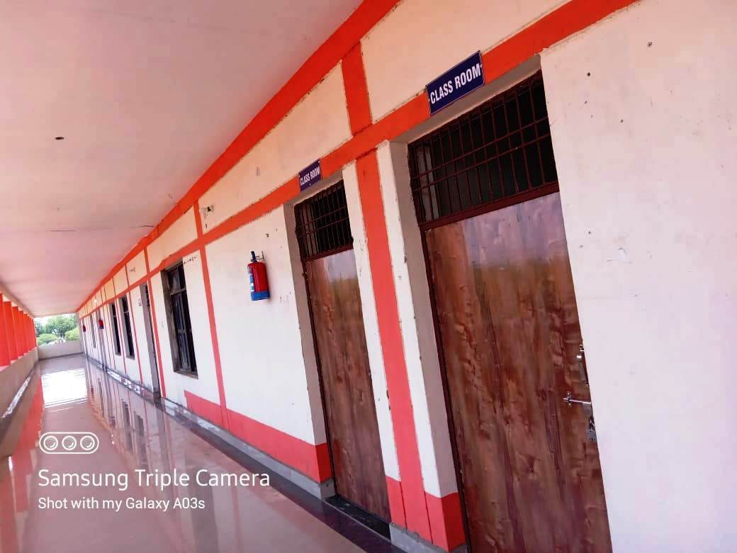 SHRI CHANDRA SHEKHAR PANDEY COLLEGE OF PHARMACY